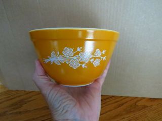 Vintage Pyrex Butterfly Gold Mixing Bowl 401 750 Ml Vguc