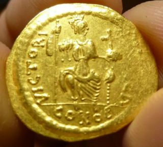 Byzantine Gold Solidus Emperor Justin II (565 - 578 AD) 4.  4 grams 3