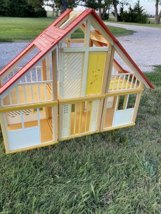 Vintage 1979 Barbie Dream House - Not Complete And -