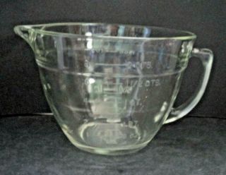 Vintage Anchor Hocking - 2 Quart / 8 Cup - Glass Measuring Cup Batter Bowl