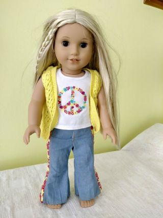 American Girl Doll Julie With Outfit,  Blonde Hair,  Brown Eyes