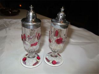 Vintage Westmoreland Della Robbia Flashed Fruit Pattern Salt Pepper Shakers