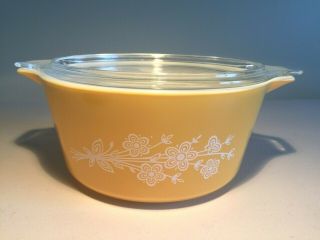 Vintage Pyrex Butterfly Gold 2 (1.  5 Qt) Round Casserole Dish W/ Lid 474 - B