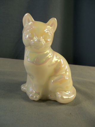 Fenton White Carnival Glass Sitting Cat Figurine