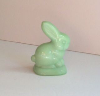 Vintage Jadeite Glass Rabbit Bunny Paperweight Figurine