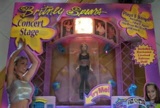 Britney Spears Concert Stage - With Doll Wearing Black Grammy Outfit - Nrfb