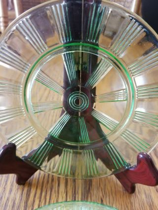 Set of 7 Green Depression Glass Uranium ' Wagon Wheel ' 7 