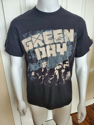 2010 Green Day Concert Tour (medium) T - Shirt Billy Armstrong