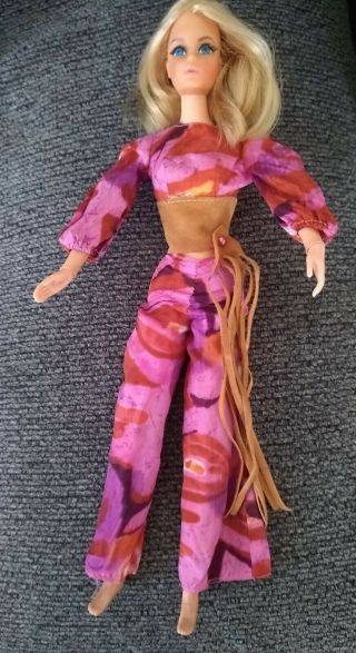 Vintage 1971 Live Action Barbie Doll In Outfit