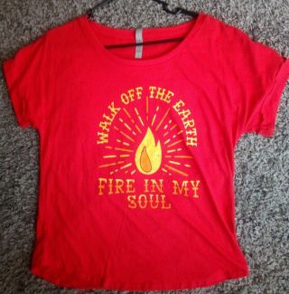 Nwot Walk Off The Earth Fire In My Soul Red Womens Shirt,  Cuffed Sleeves - Sz M