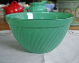 Vintage Hazel Atlas Platonite Moderntone Green Glass Ribbed 5 1/4 " Bowl