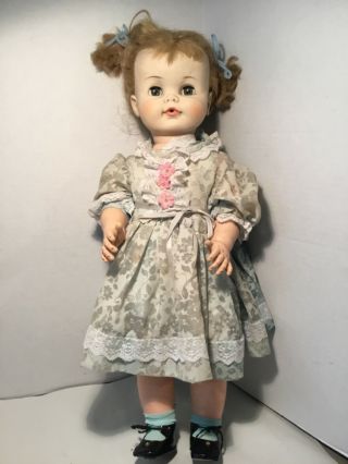 Vintage 1961 Mme Alexander Chatterbox 24” Doll