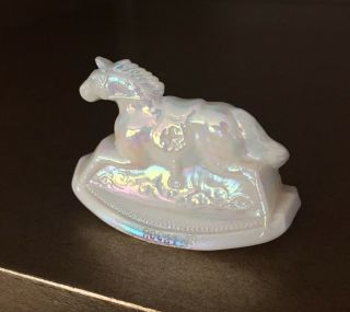 1984 Rocky Jr 11 Bennet Art Glass White Carnival Rocking Horse Figurine