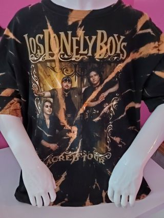 Los Lonely Boys Sacred Tour Tie - Dye T - Shirt.  Size 2 Xl