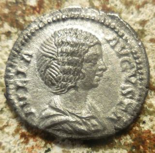 Vf,  Julia Domna,  Wife Of Septimius Severus.  Ar Denarius Saecvli Fe - Licitas