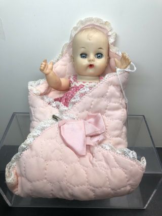 8” Vintage Vogue Ginny Ginnette Baby Doll Adorable With Pink Blanket Me