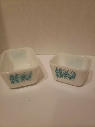 Pyrex Amish Butterprint Turquoise On White 1.  5 Pt & 1.  5 Cups Refrigerator Dishes