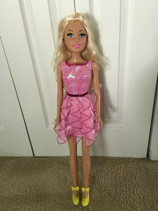 Barbie Mattel (2013) 28 " Doll
