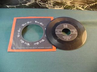 1964 The Beatles Please Please Me Vee - Jay Label 581 45 Rpm Record No175