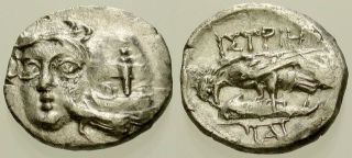 033.  Greek Silver Coin.  Istrus,  Moesia.  Ar Hemidrachm.  Eagle & Dolphin.  Vf