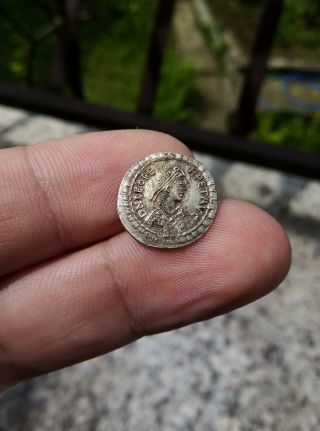 Leo I.  Ad 457 - 474.  Ar Siliqua (18.  5mm,  1.  33g).  Constantinople.