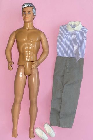 Vintage 1987 Heart Family Grandpa Loose/ic Old Ken Outfit Shoes Exc