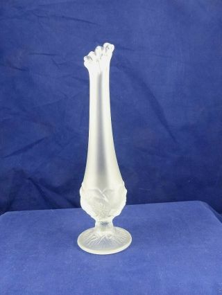 Fenton Art Glass Crystal Velvet Water Lily Pattern 9¾ " Tall Footed Bud Vase 2