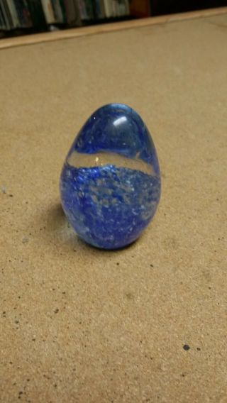 Vintage Hand Blown Art Glass Egg Shaped Paperweight /
