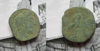Bronze Romain / Antique Sesterce Avec Belle Patine à Identifier