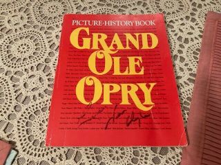 Vintage 1992 Grand Ole Opry Picture - History Book With Over A Dozen Autographs