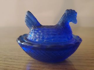 Mosser Art Glass Hen / Chicken On A Nest Cobalt Blue