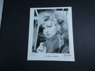 , / Cyndi Lauper - - Promo Photograph - 8x10 " B&w - Vintage
