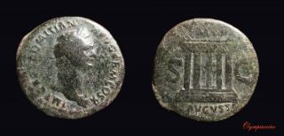 Domitian (81 - 96),  Ae As Altar Rome