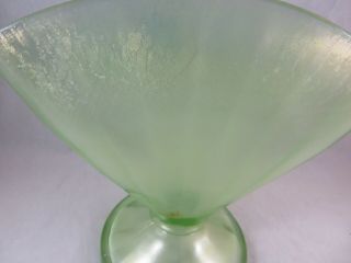 Vintage Fenton Iridescent Green Stretch Glass Fan Vase 2