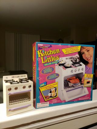 Tyco Kitchen Littles Deluxe Oven With Accessories,  Box 1996 Vintage Barbie Stove