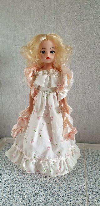 Vintage Sindy Doll 1985 