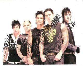 Reprint - Avenged Sevenfold Autographed Signed 8 X 10 Photo Poster Guitar
