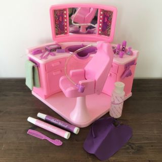 Rare VINTAGE 1983 Mattel BARBIE Pink BEAUTY SALON Set,  BOX 95 Complete 2