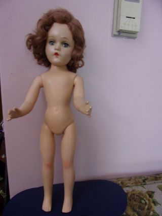 Antique Vintage M.  Alexander 18  composition nude doll. 2
