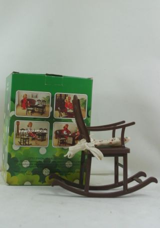 Fleur (dutch Sindy) Barbie sized rocking chair furniture set 2