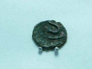 Byzantine Coin Of Heraclius,  Ad 610 - 641.  Alexandria.  Ae 15mm; 1.  31g.  Scarce