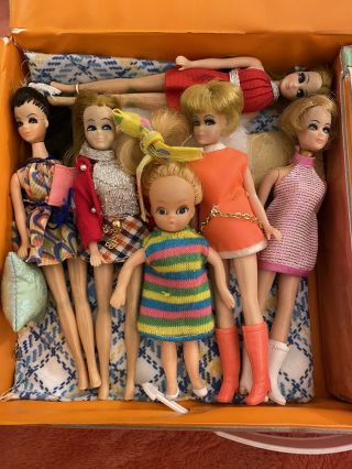 Topper Dawn And Her Friends Doll Case,  6 Dolls Accessories And Clothing 1970’s 3