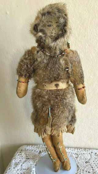 Vintage Inuit Eskimo Alaskan Doll Cloth Fur Beads Leather 15 "