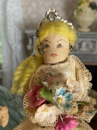 Miniature Dollhouse Antique 1920s Bridal Clothespin Doll Cloth Face Rare Museum