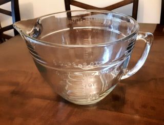 Anchor Hocking 8 Cup Measuring Glass Batter Bowl - 2 Quart 2l - Clear Chipped