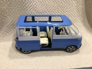 Vintage 2002 Mattel Barbie Blue / White Vw Volkswagon Bus/van/camper