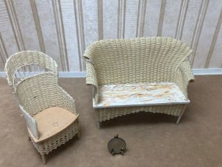 Dollhouse Miniature Artisan Unfinished Fan Back Wicker Couch & Chair 1:12