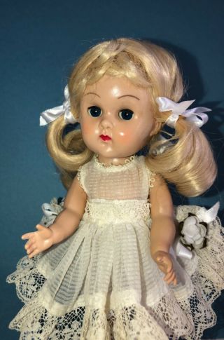 Vintage Vogue Ginny Doll In Her 1953 Talon Zipper Party Dress