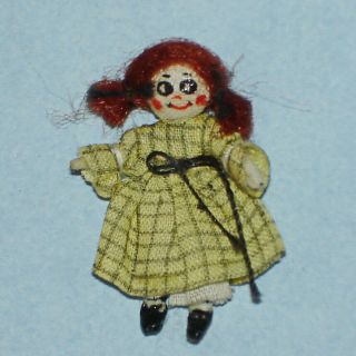 Niada Artist Irma Park 1 1/4 " Tiny Little Doll Dollhouse Miniature With Label
