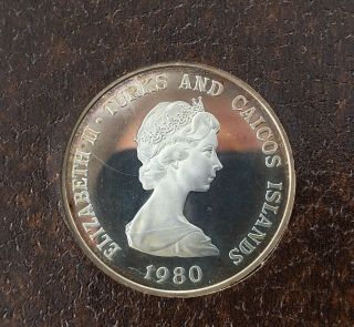 Coins: Turks And Caicos Islands 1980 5 Crown Coin In Presentation Box